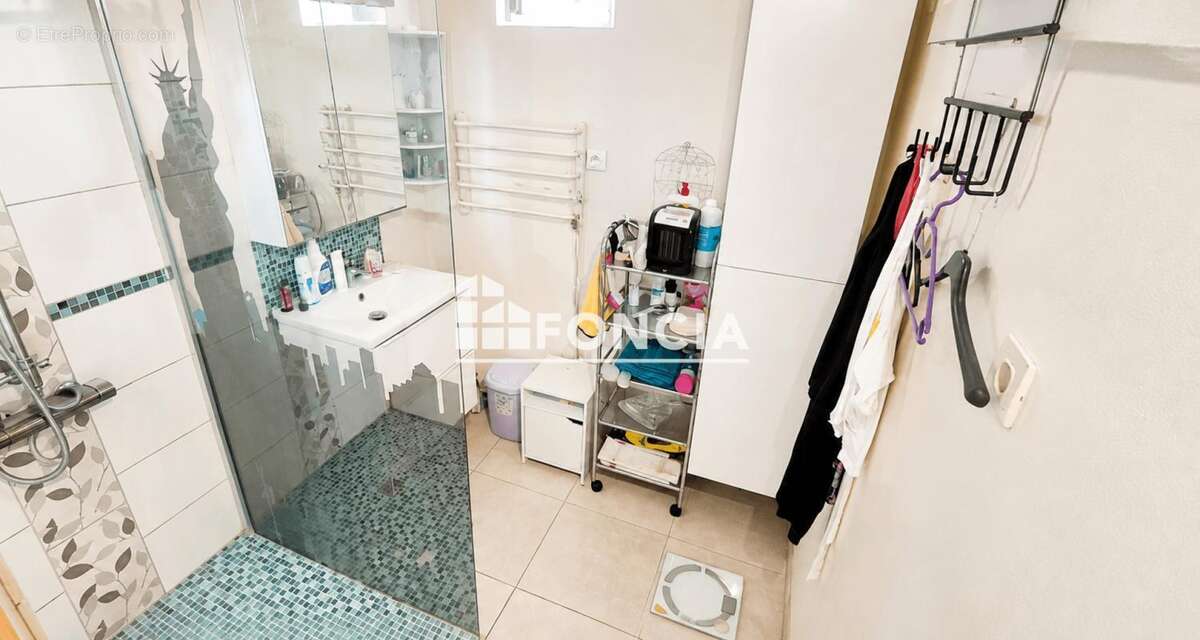 Maison ancienne avec garage, terrasse et beau potentiel d’évolution – Secteur Coincy - photo 7
