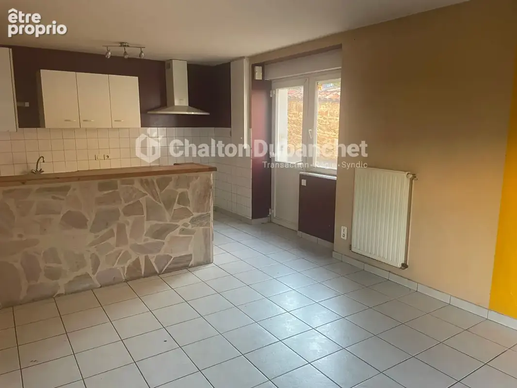Appartement à NEULISE