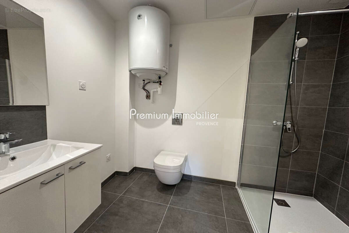 Appartement à AIX-EN-PROVENCE