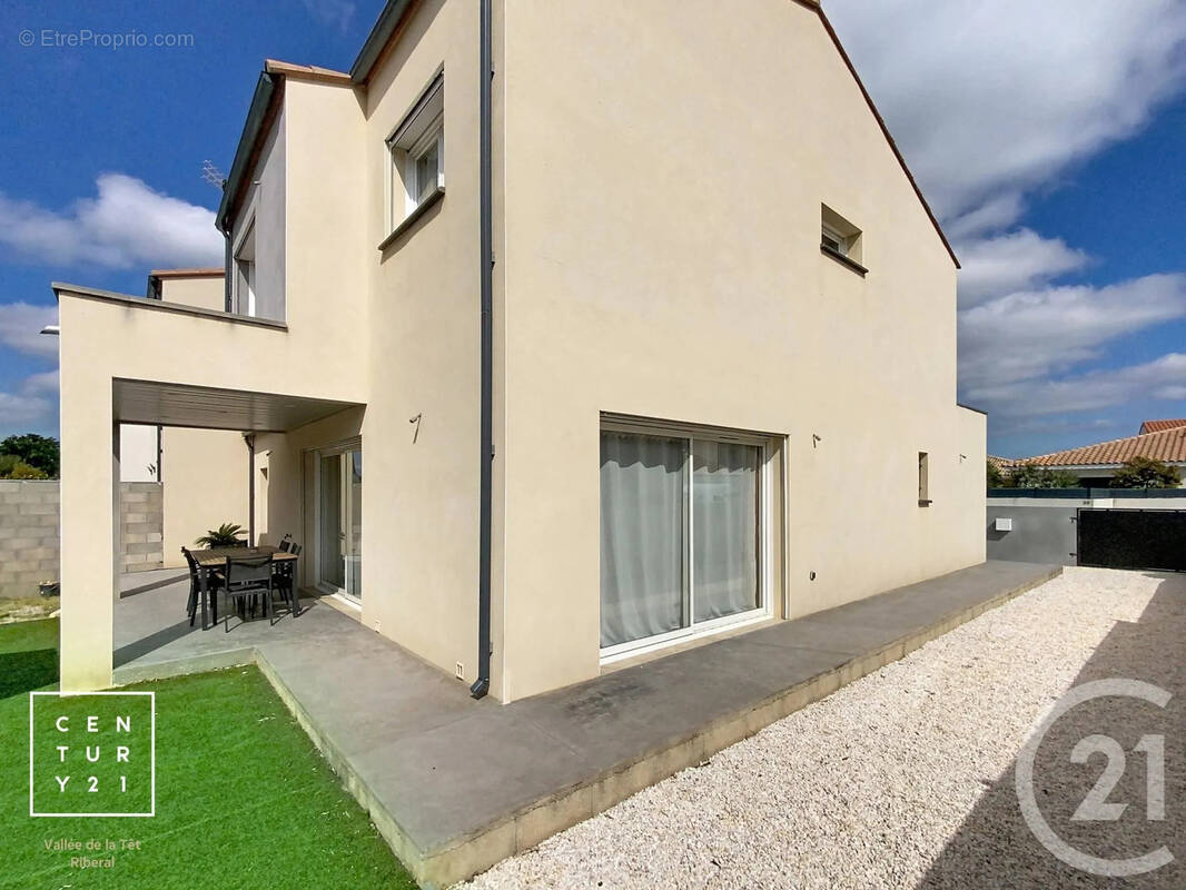 Maison à SAINT-FELIU-D'AVALL