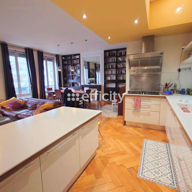 Appartement à LYON-3E