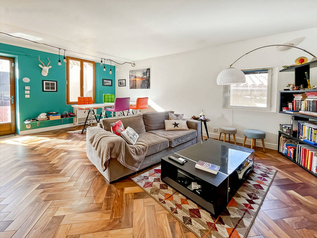 Maison à ENSUES-LA-REDONNE