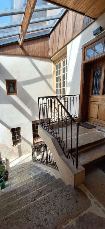 Maison 262m² à bourg-en-bresse - photo 8