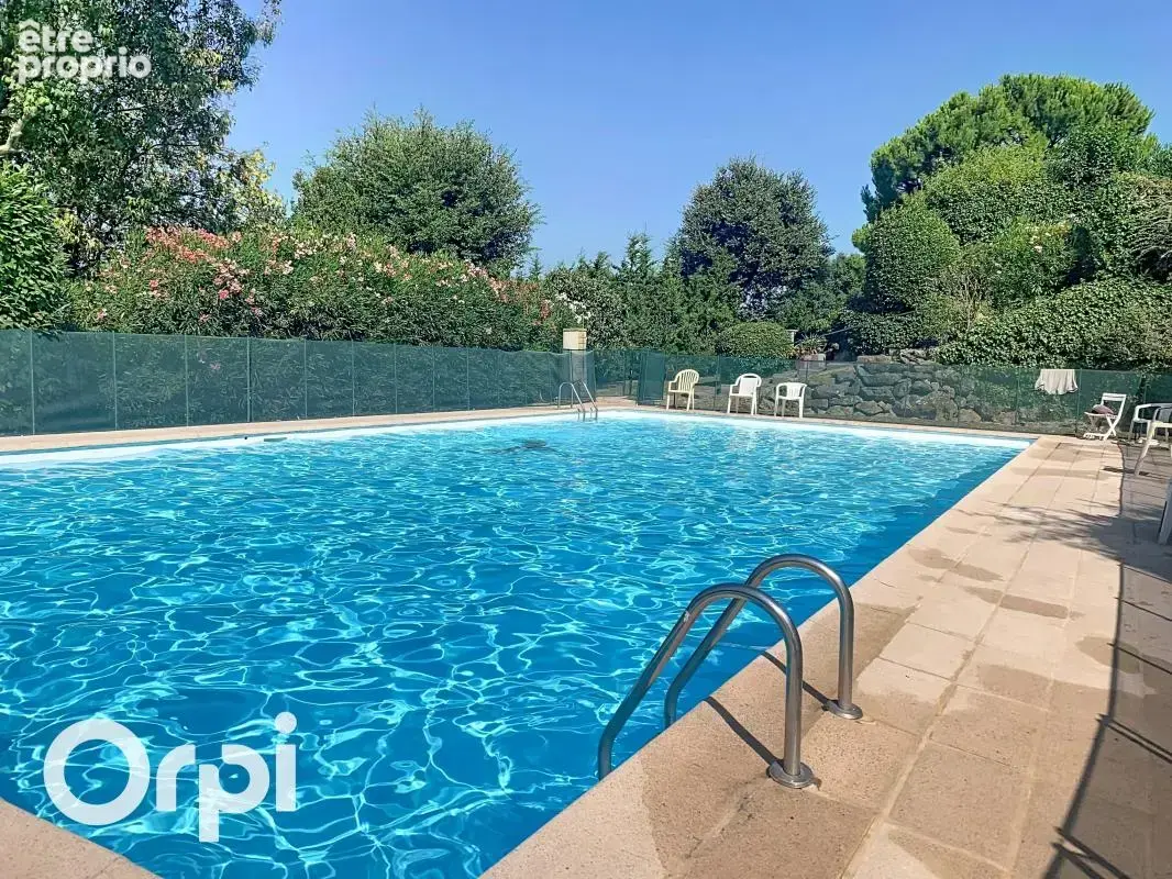 Appartement à VILLENEUVE-LOUBET
