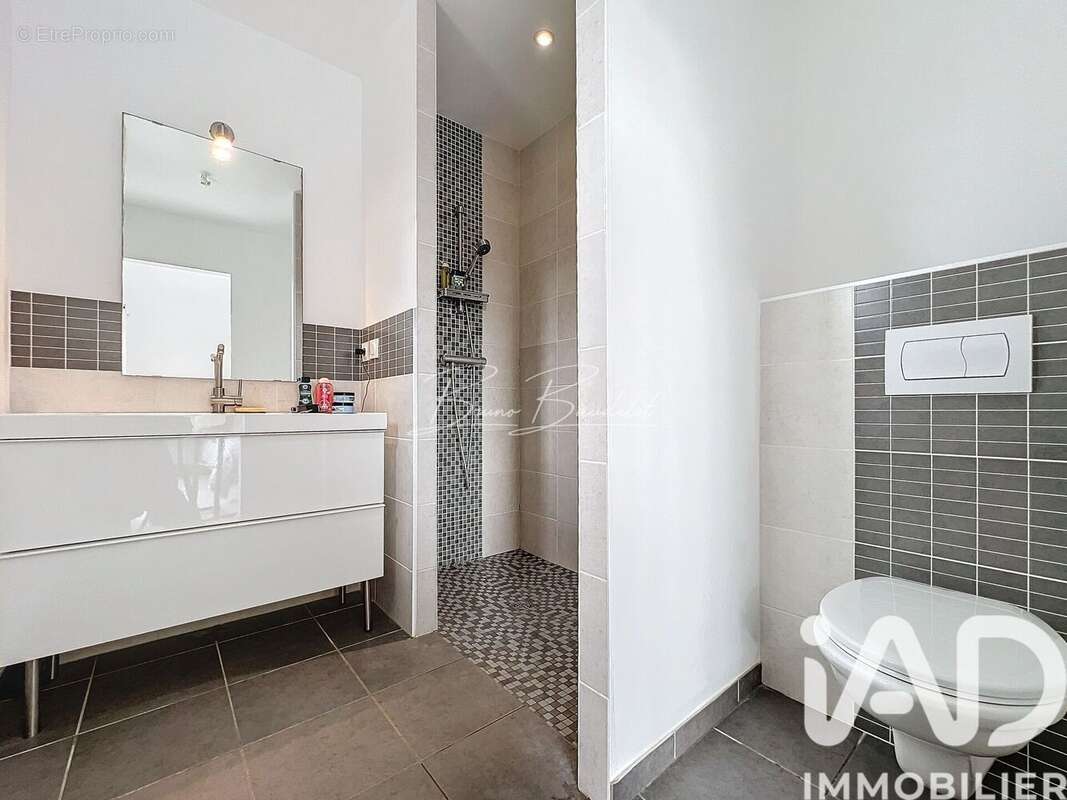 Maison 117 m² à Loupes  - photo 3