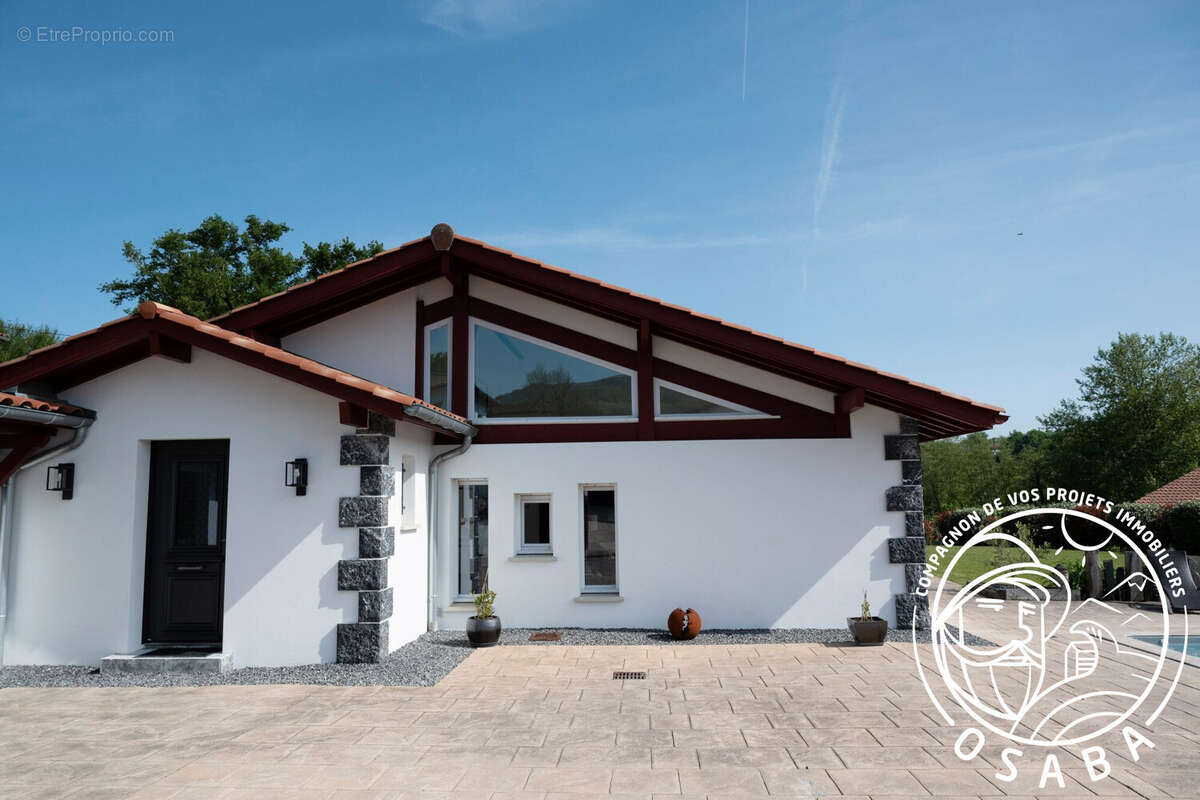 Maison à URRUGNE