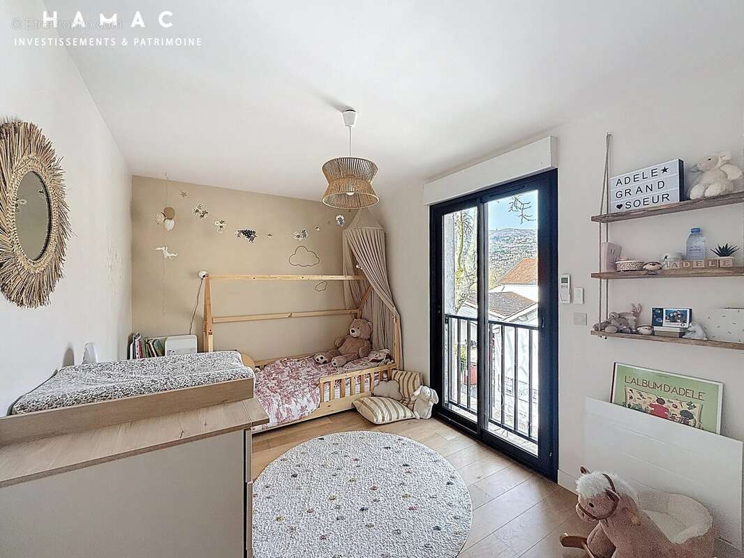 Appartement à ROCHETAILLEE-SUR-SAONE