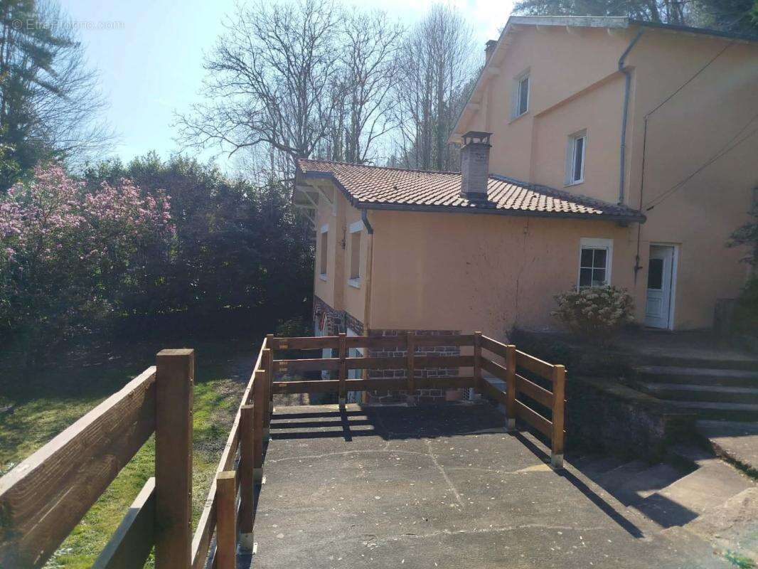 Maison 207 m² à Bosmie-L'aiguille  - photo 9
