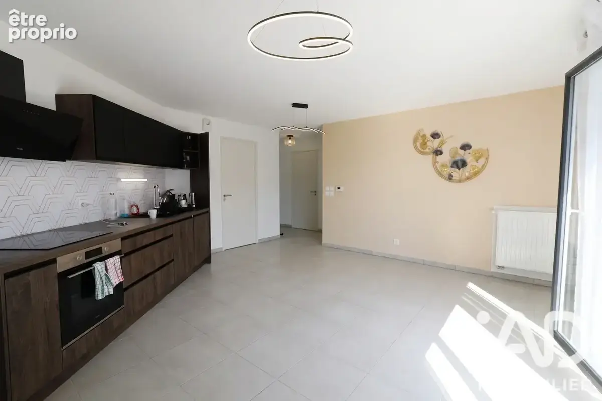 Photo 1 - Appartement à LE PUY-SAINTE-REPARADE