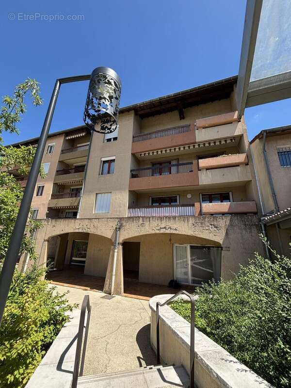Appartement à BOURG-DE-PEAGE