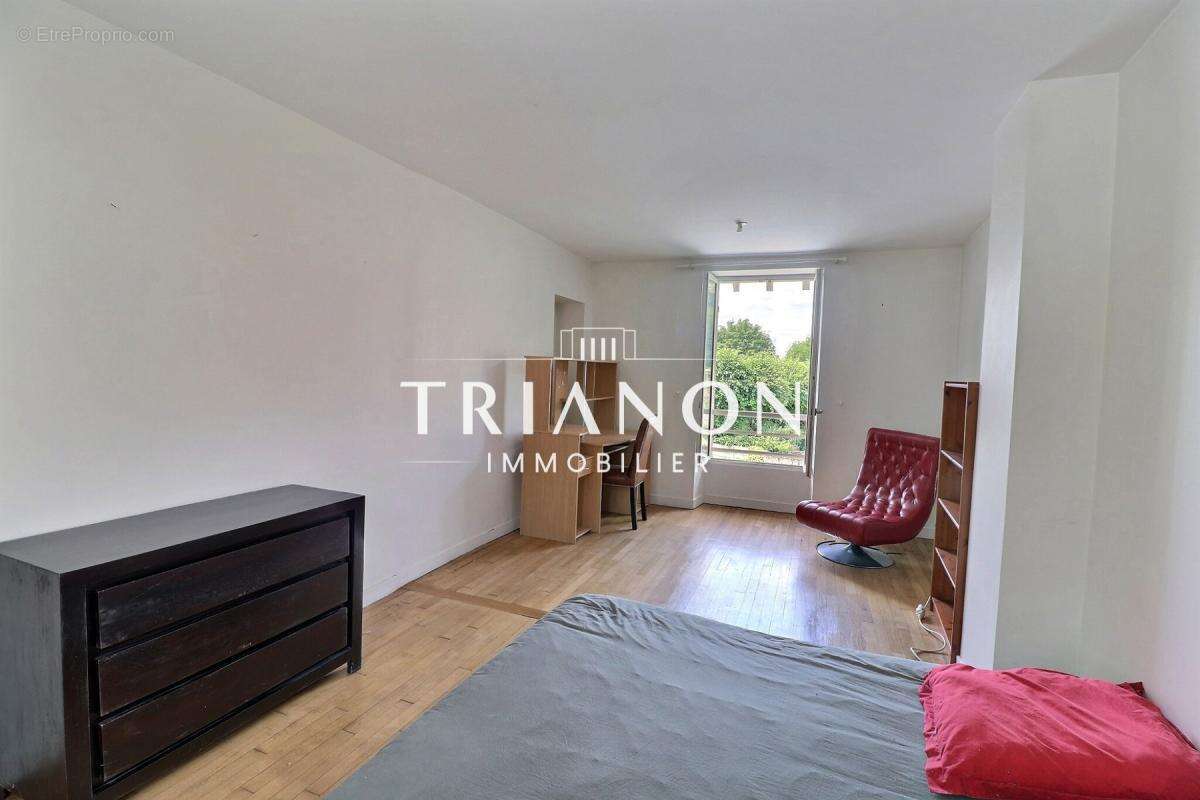 Maison bourgeoise de 245 m² avec  piscine, terrain 1.500 m² - photo 14