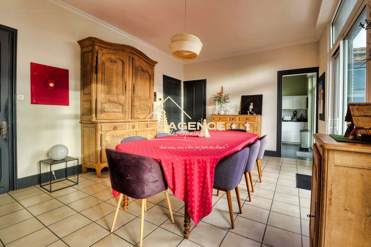 Maison à HAZEBROUCK