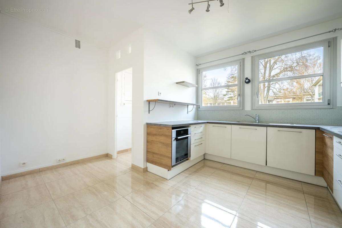 Appartement à GOUVIEUX