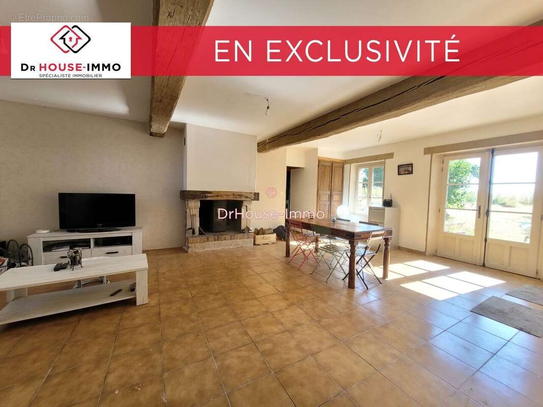 Maison à SAINT-HILAIRE-LES-ANDRESIS