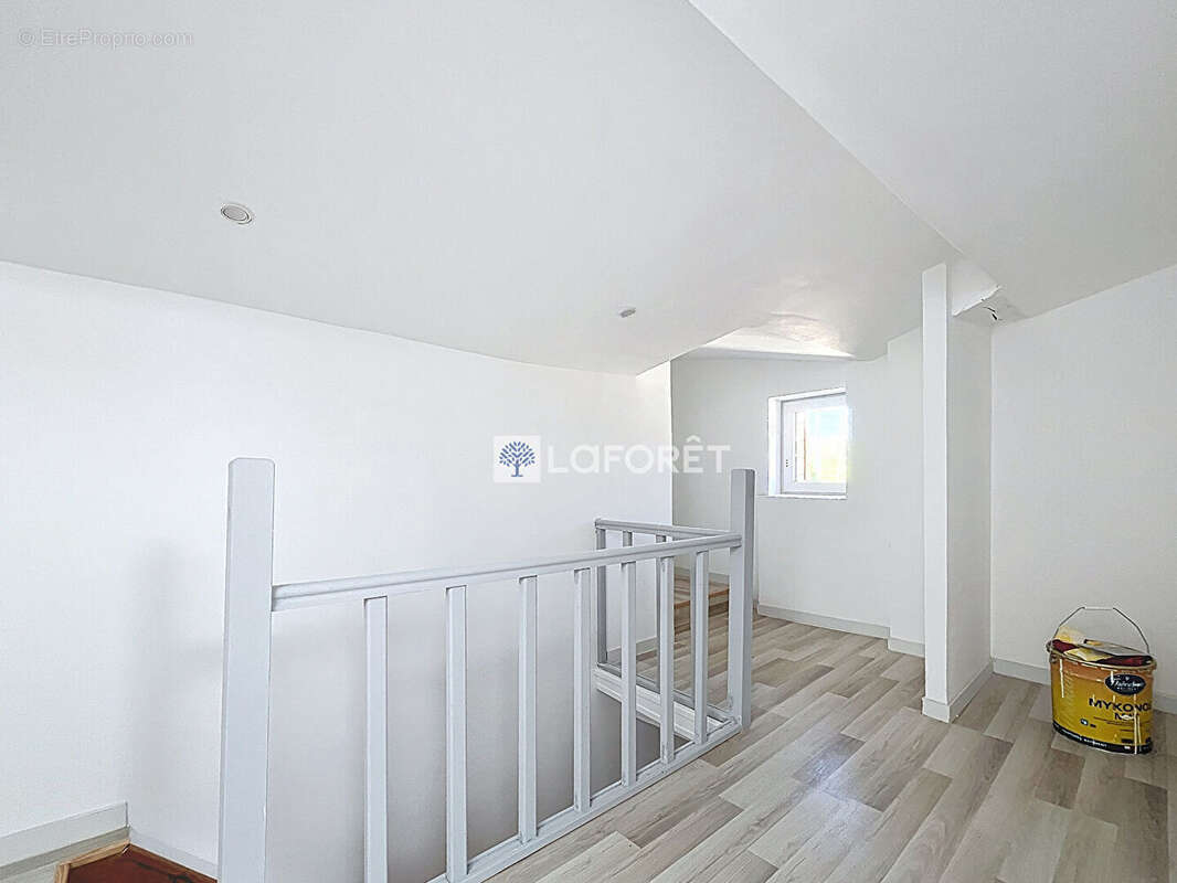 Maison à AZAY-SUR-THOUET