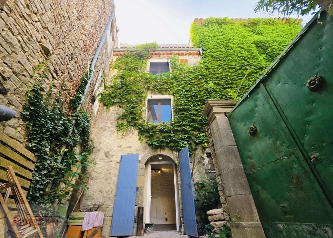 Maison à SAINT-HIPPOLYTE-DU-FORT