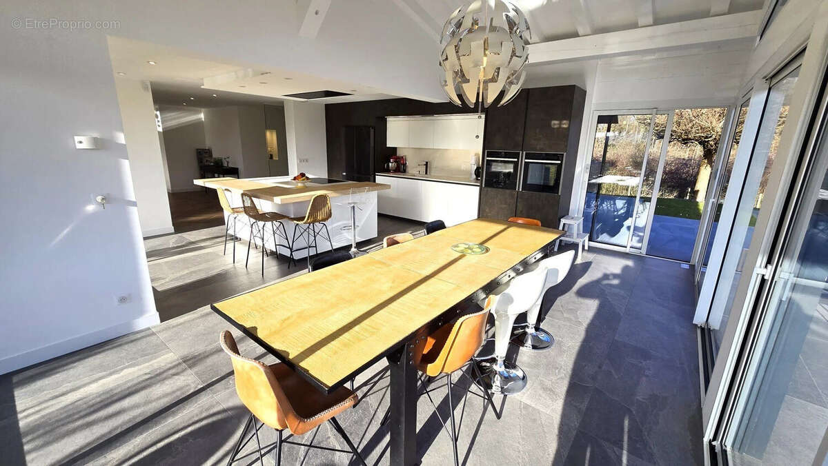 Maison à ANTHY-SUR-LEMAN