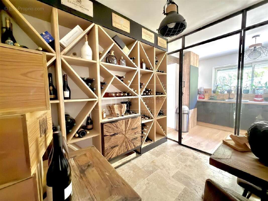 Maison à NOISY-SUR-ECOLE