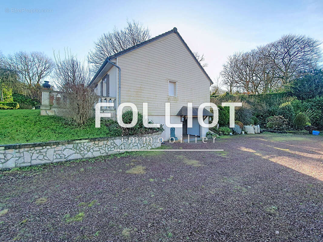 Maison à LA HAYE-DU-PUITS