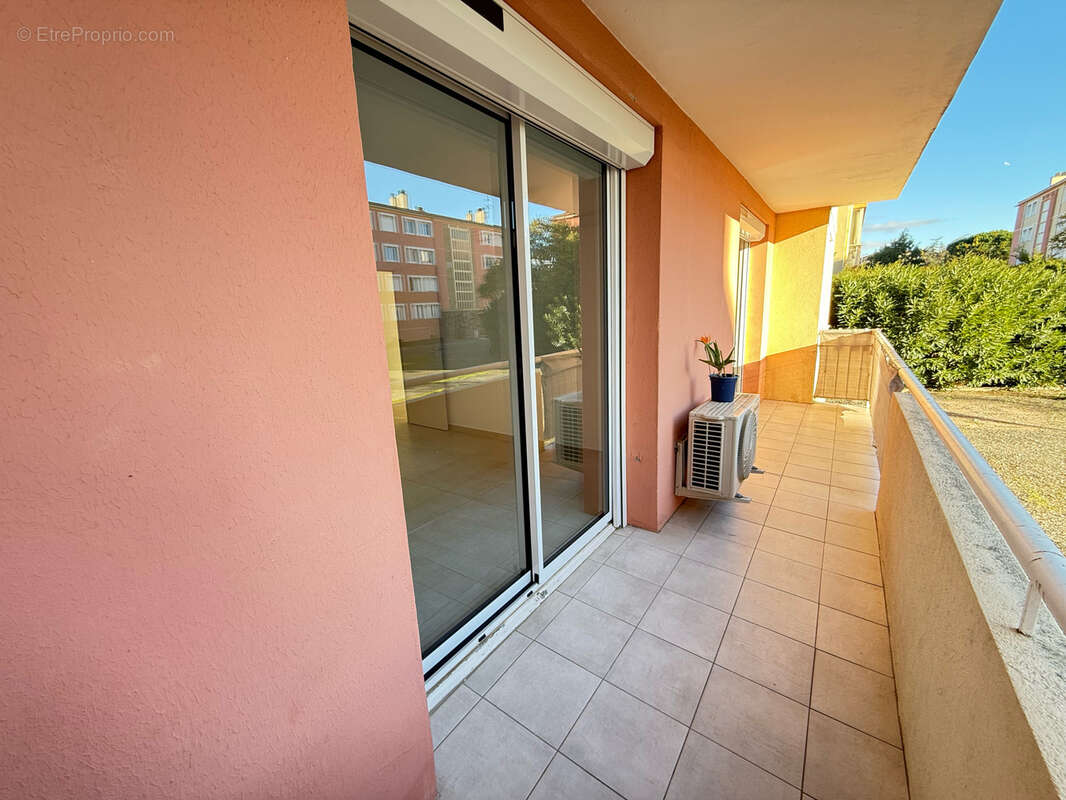 Appartement à FREJUS