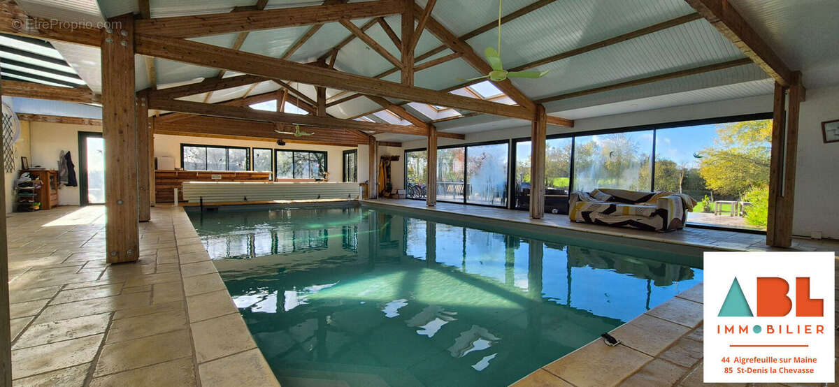 Maison à SAINT-DENIS-LA-CHEVASSE