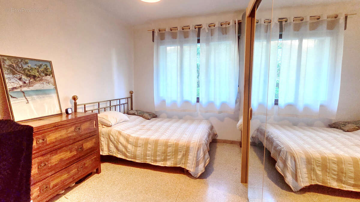 Appartement à LE CANNET