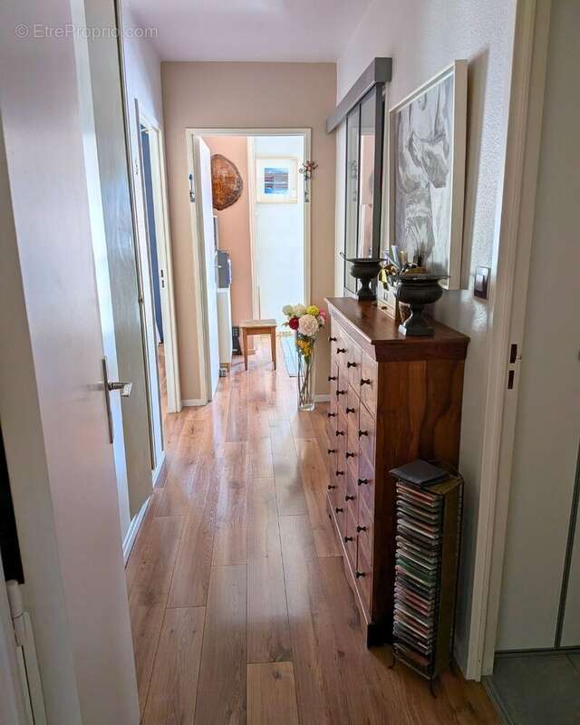 Appartement 60 m² à Colmar  - photo 4