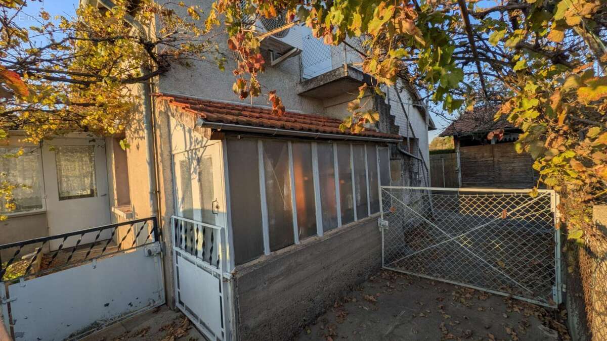 Maison à VARENNES-SUR-ALLIER