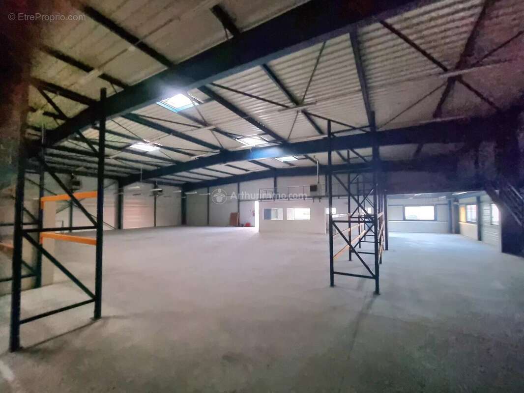 Commerce à BEAUVOIR-SUR-MER