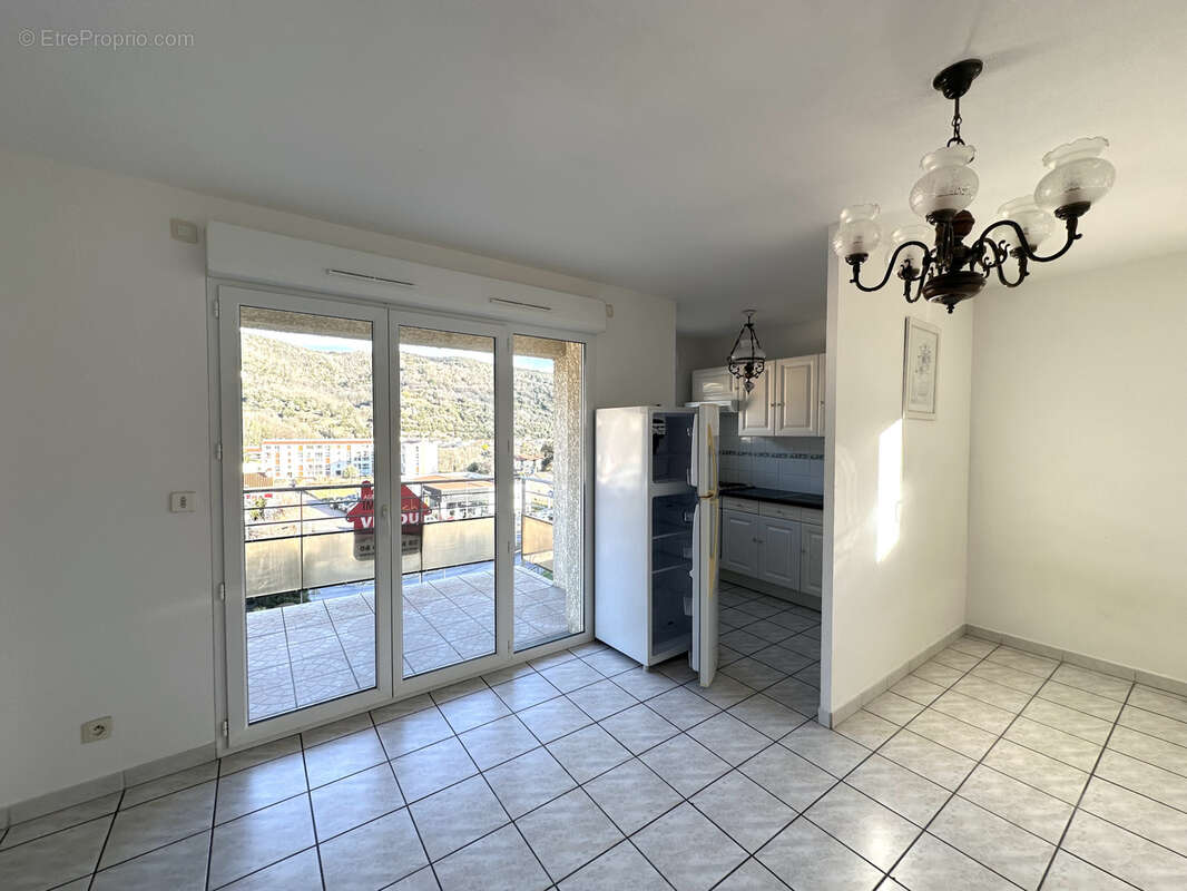 Amelie les bains - appartement f2 - garage - photo 4