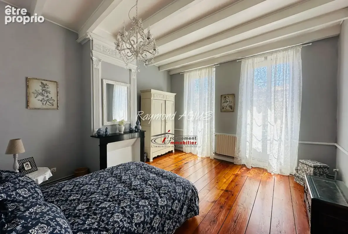 Elégante résidence de caractère du 18ème siècle avec cour et jardin - photo 22