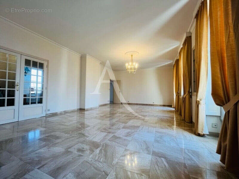 Appartement à ROCHEFORT