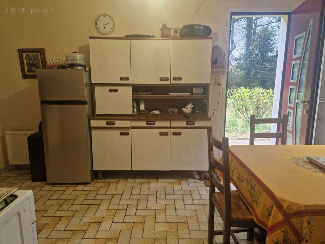 Maison à MALGUENAC