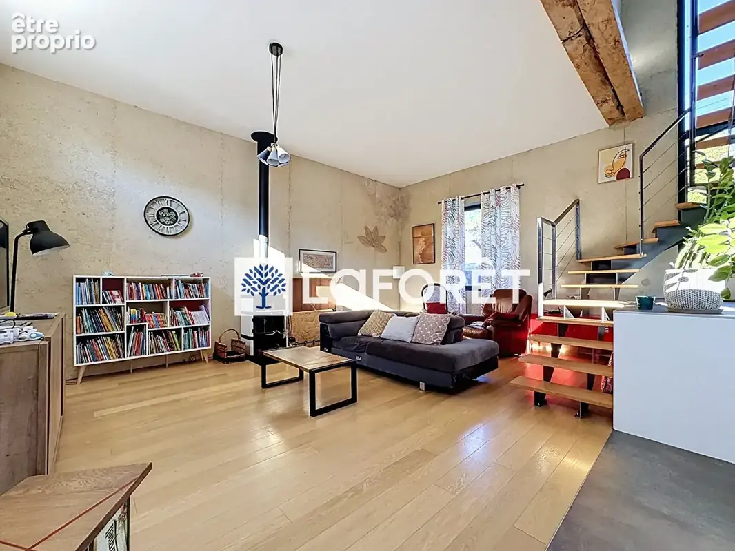 Maison Beynost 7 pièce(s) 233.10 m2 - photo 5