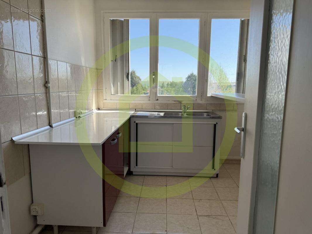 Appartement à OLIVET