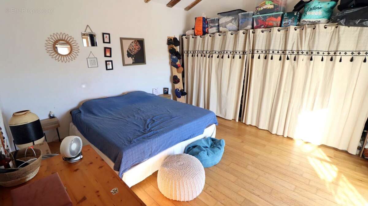 Maison à VILLETOUREIX