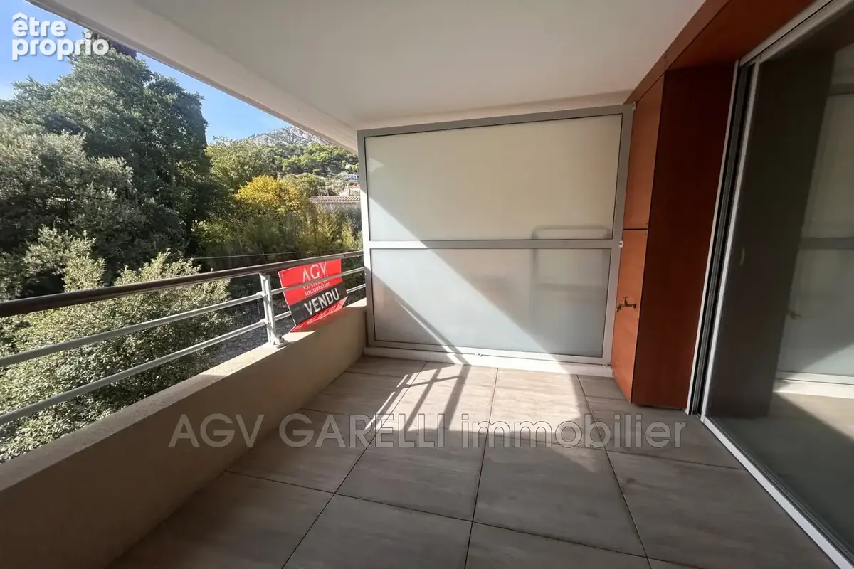 Appartement 2 pièces 40 m² à vendre à Toulon (83000) - photo 3