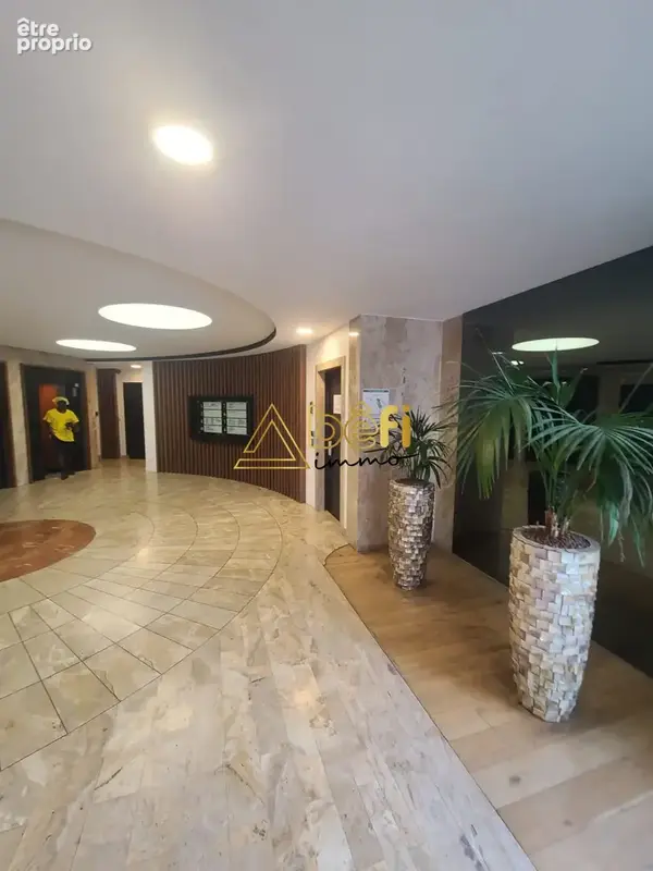 Commerce 273 m² à vendre à Lyon-6e (69006) - photo 2