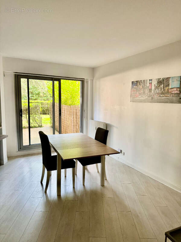 Appartement à VERSAILLES