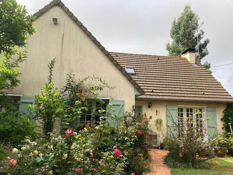 Maison à LE TORQUESNE