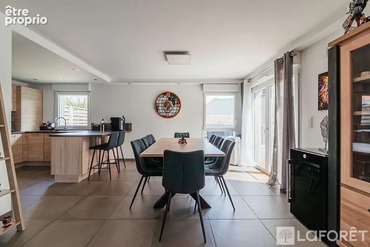 Appartement / Maison : 98 m2 loi Carrez - 118 m2 au sol - photo 5