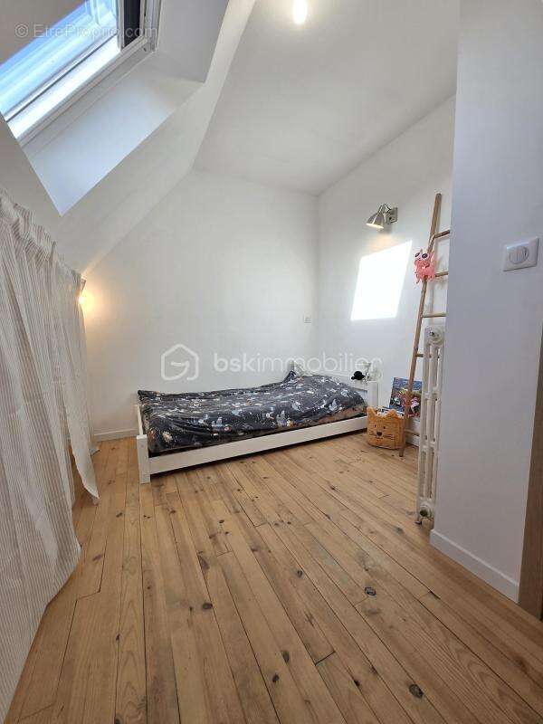 Maison à PLOUER-SUR-RANCE