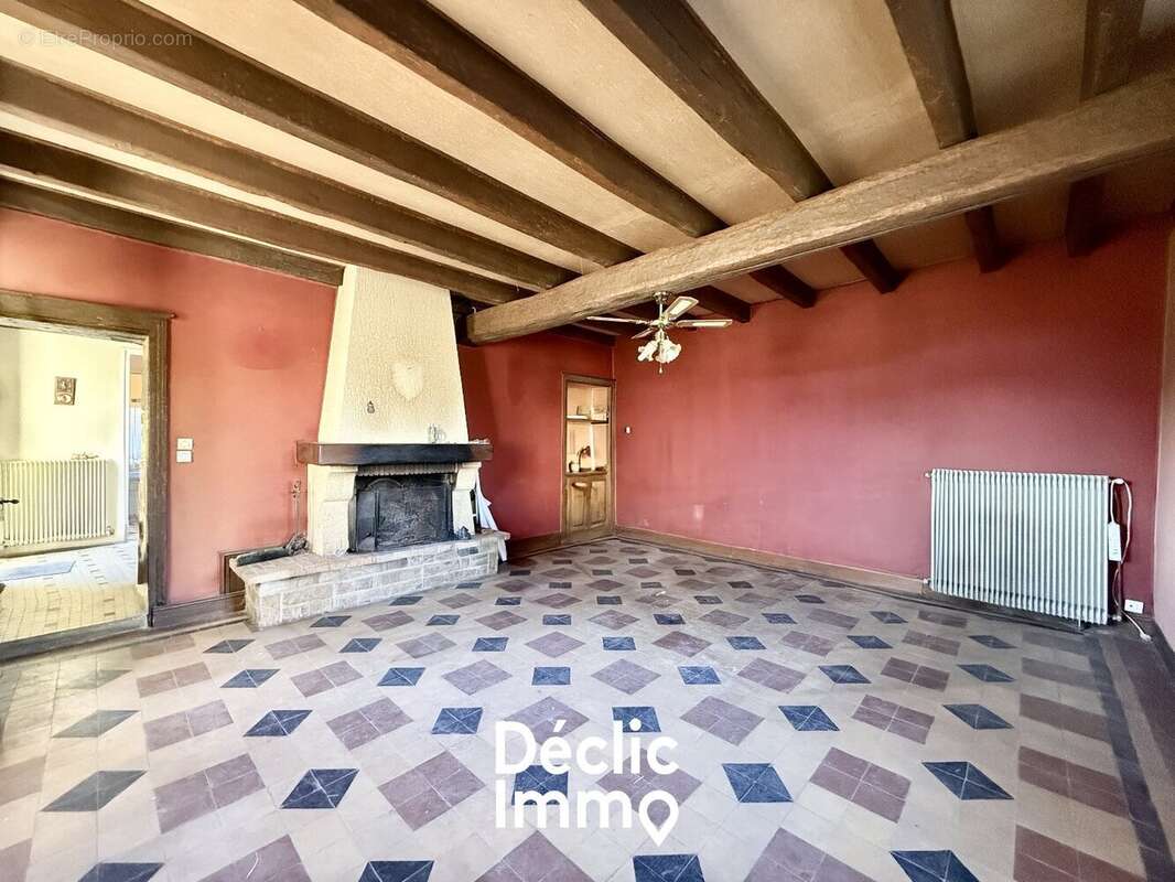 Maison à MARIGNY-BRIZAY