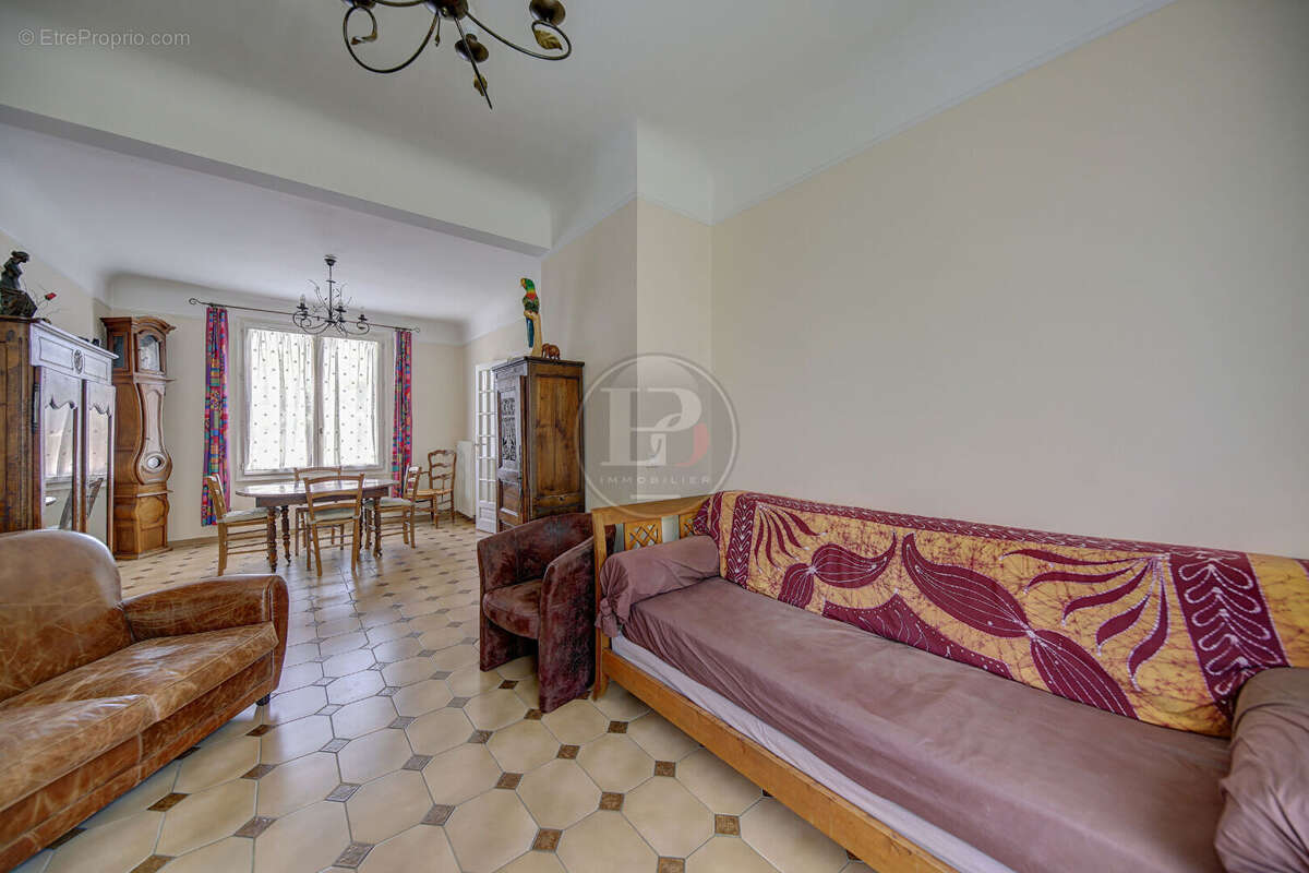 Superbe Maison familiale - 4 Chambres - Centre Ville - photo 5