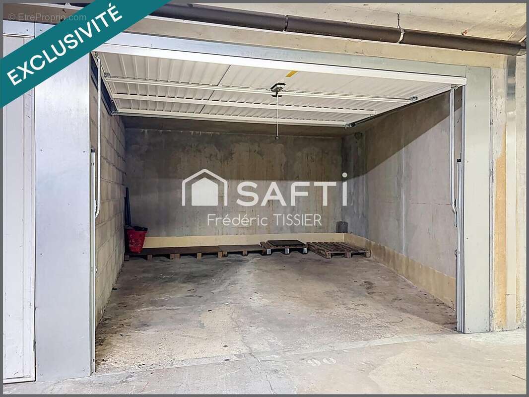 Photo 8 - Appartement à LA ROQUETTE-SUR-SIAGNE