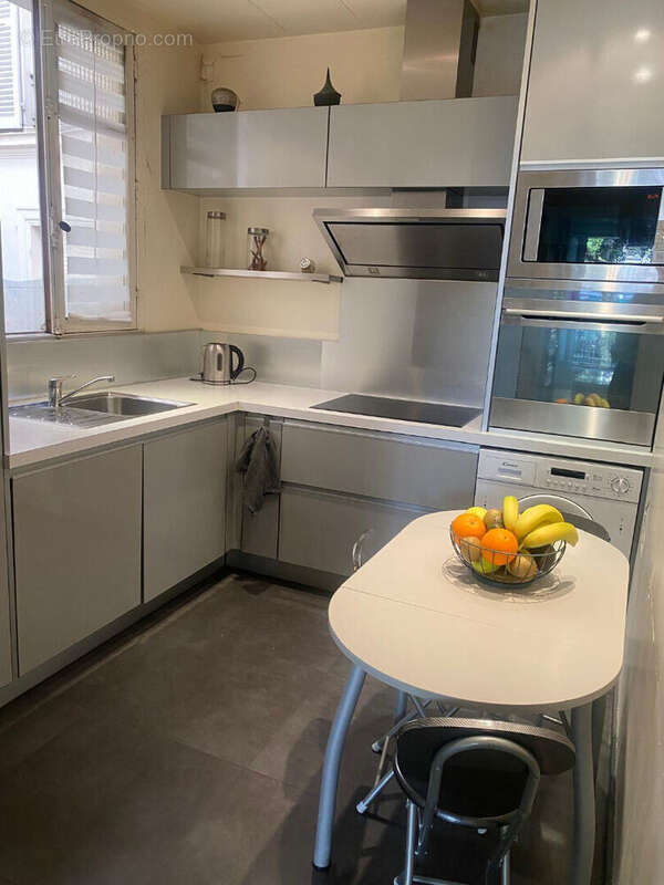 Appartement à PARIS-9E
