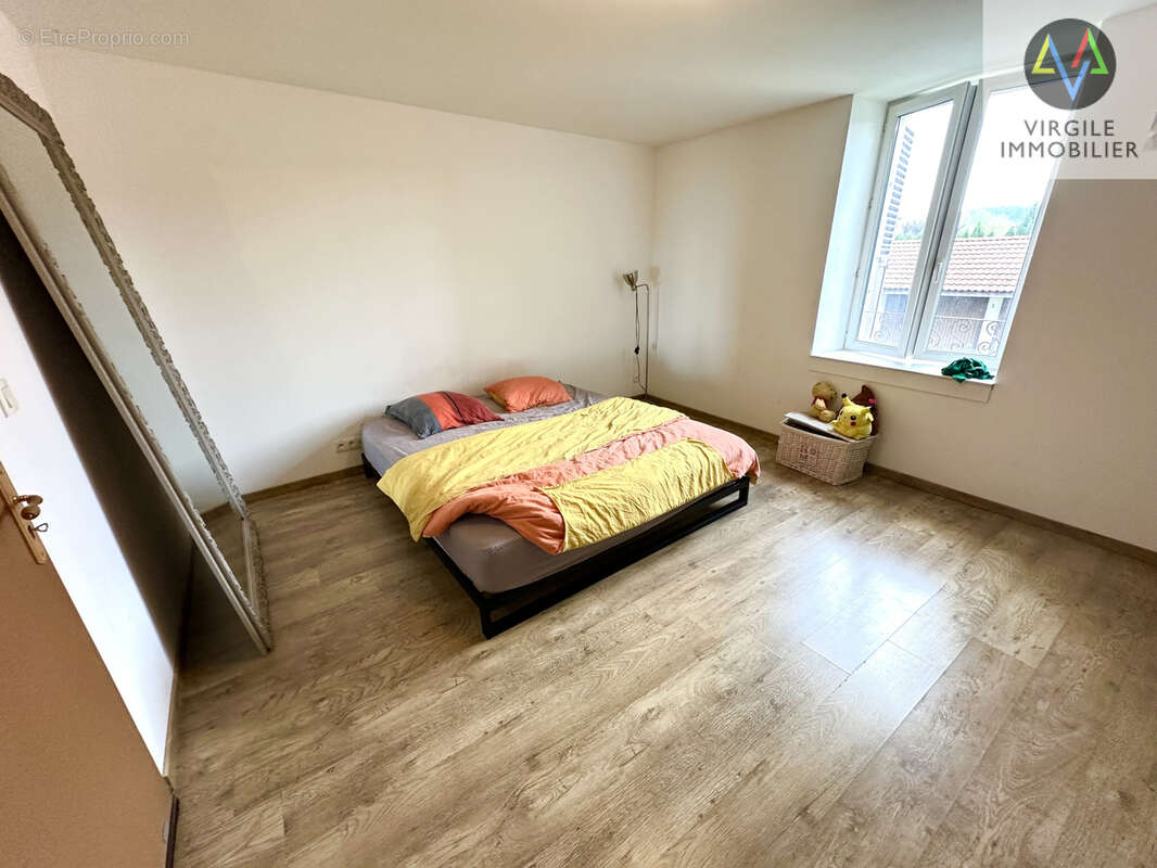 Appartement à CHAUX-NEUVE