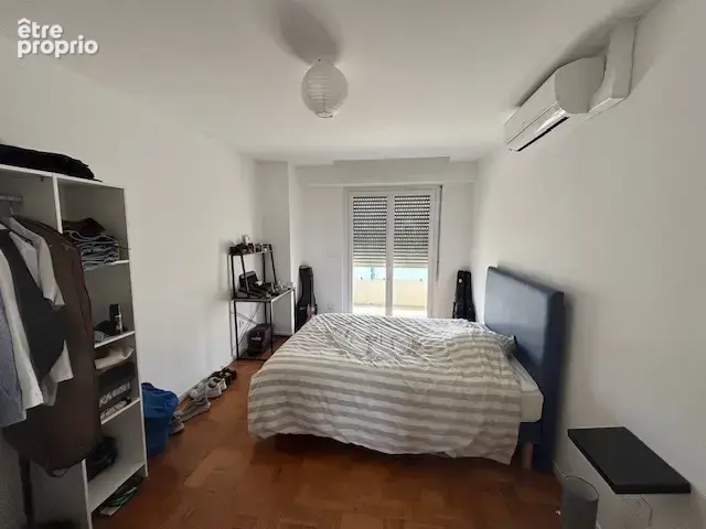 Appartement de 100 m2 avec terrasse et vue dégagée   Champs de Mars, proche facultés et centre-ville - photo 7
