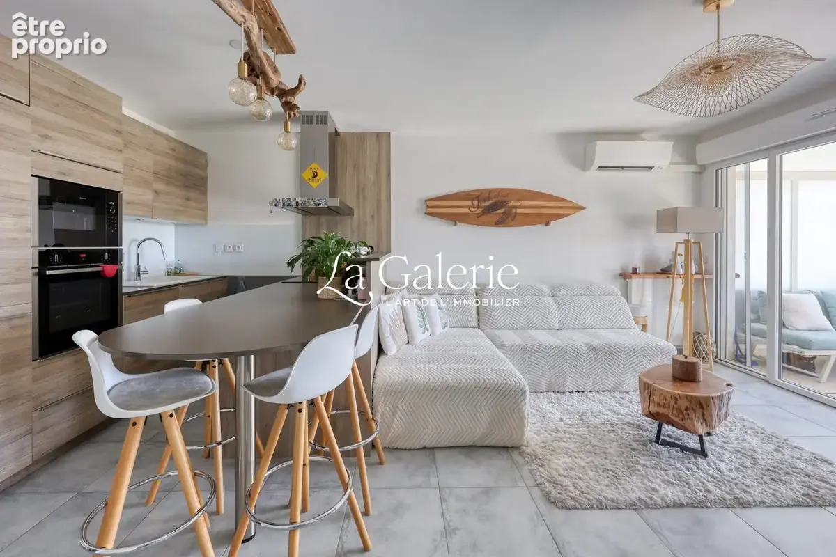 Appartement 4 pièces 83 m² à vendre à Carqueiranne (83320) - photo 5