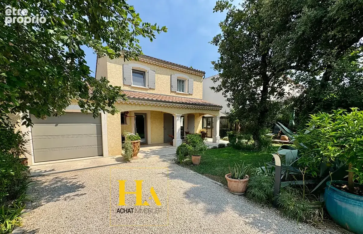 Photo Maison à Saint-Paul-Trois-Chateaux au prix de 430 000€